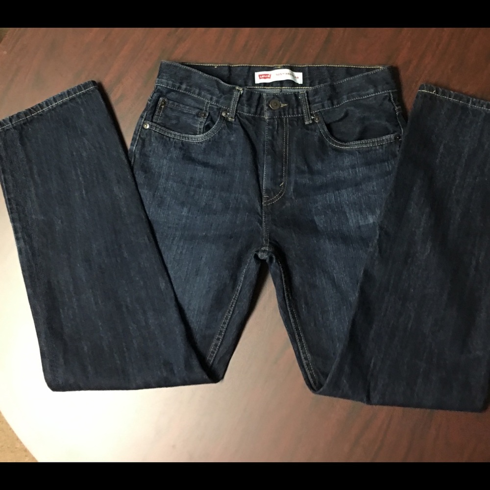 Levi’s 505 Size 29 x 29 straight leg 18R Dark wash